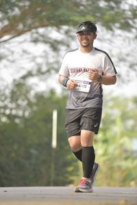 BIB: 47372
                            <button type="button" onclick="openModal(8391841)" class="btn btn-primary btn-sm float-right btn-popup" data-toggle="modal" data-target=".modal-high-quality">
                        <i class="fas fa-shopping-cart"></i> Add to Cart
                    </button>
                                            <button type="button" onclick="isThisMe(8391841, true)" class="btn btn-success btn-sm float-right btn-popup btn-isme hidden" data-toggle="tooltip" data-placement="bottom" title="นี่คือรูปของคุณใช่ไหม คลิกที่นี่เพื่อเอาเข้าอัลบั้ม">
                        <i class="fas fa-plus"></i> Add to album
                    </button>
                    <button type="button" onclick="isThisMe(8391841, false)" class="btn btn-warning btn-sm float-right btn-popup btn-isnotme hidden">
                        <i class="fas fa-ban"></i> Remove from album
                    </button>